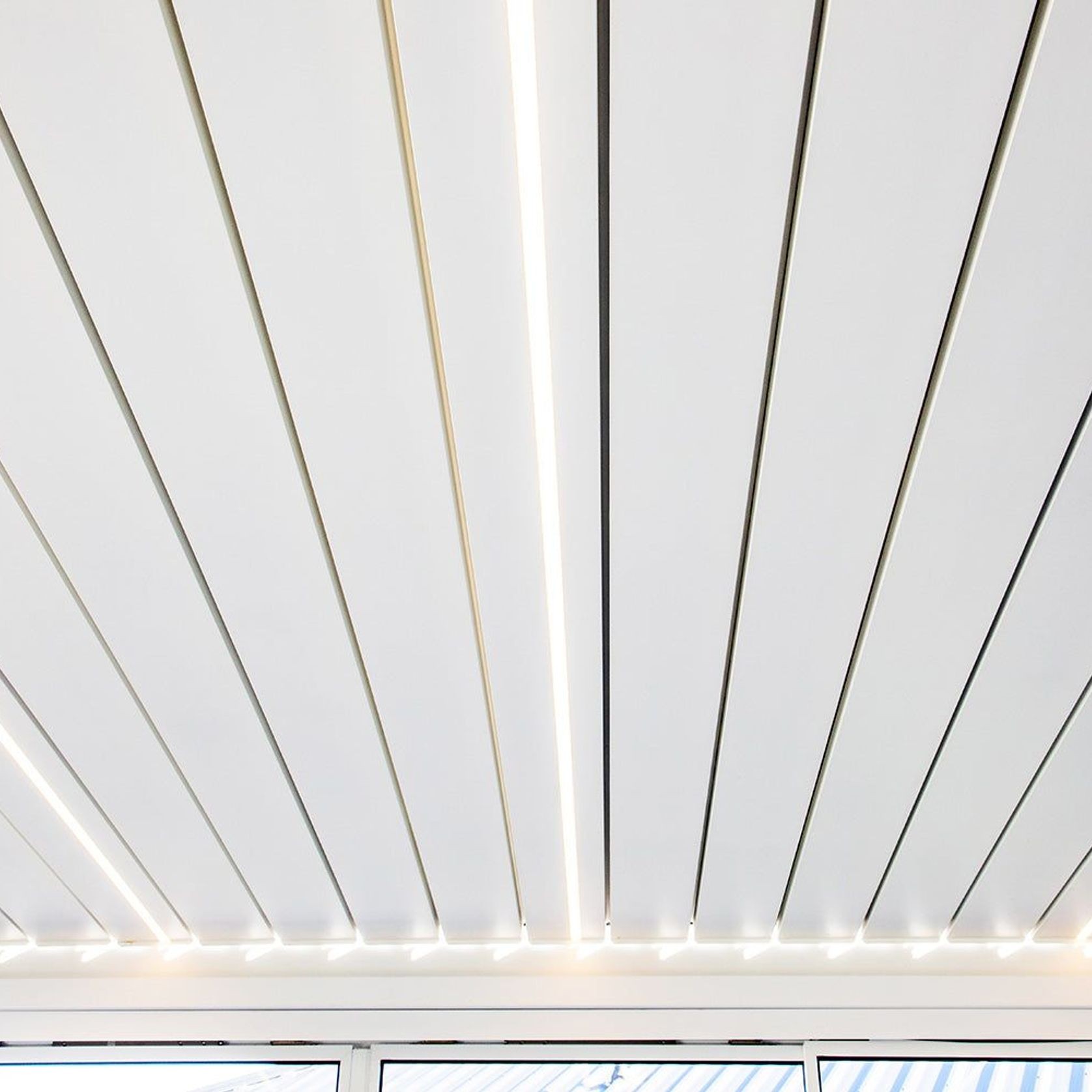 Tasman Motorised Wall Mounted Louvre Roof gallery detail image