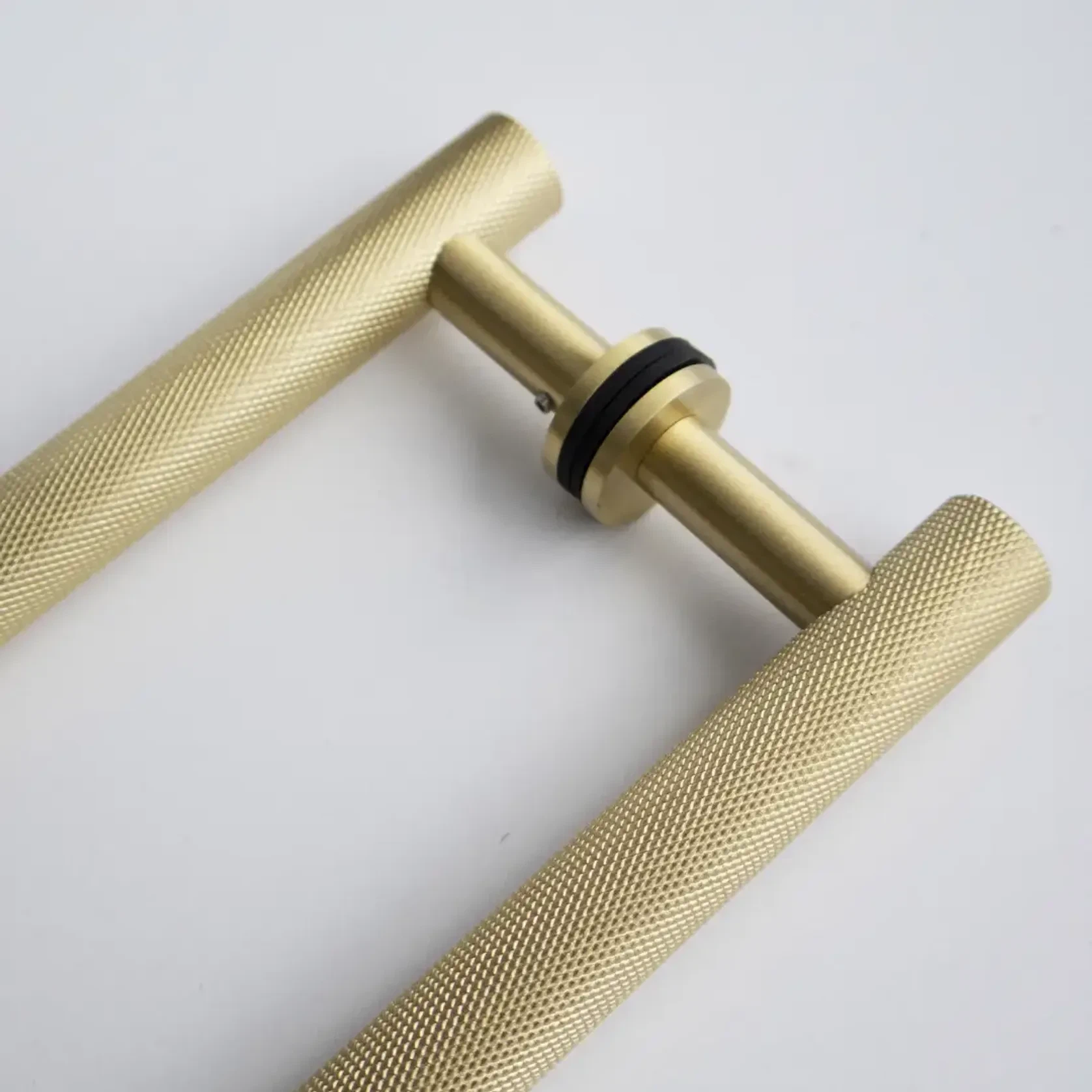 Atelier Pull Bar Double Sided 700mm – Brass gallery detail image