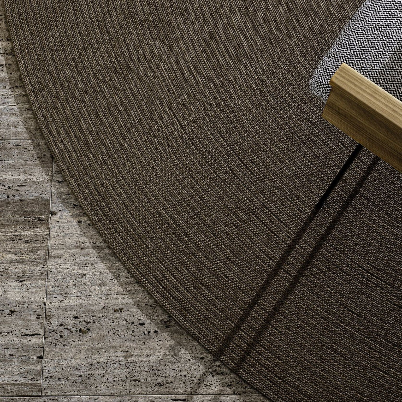 Avery gallery detail image