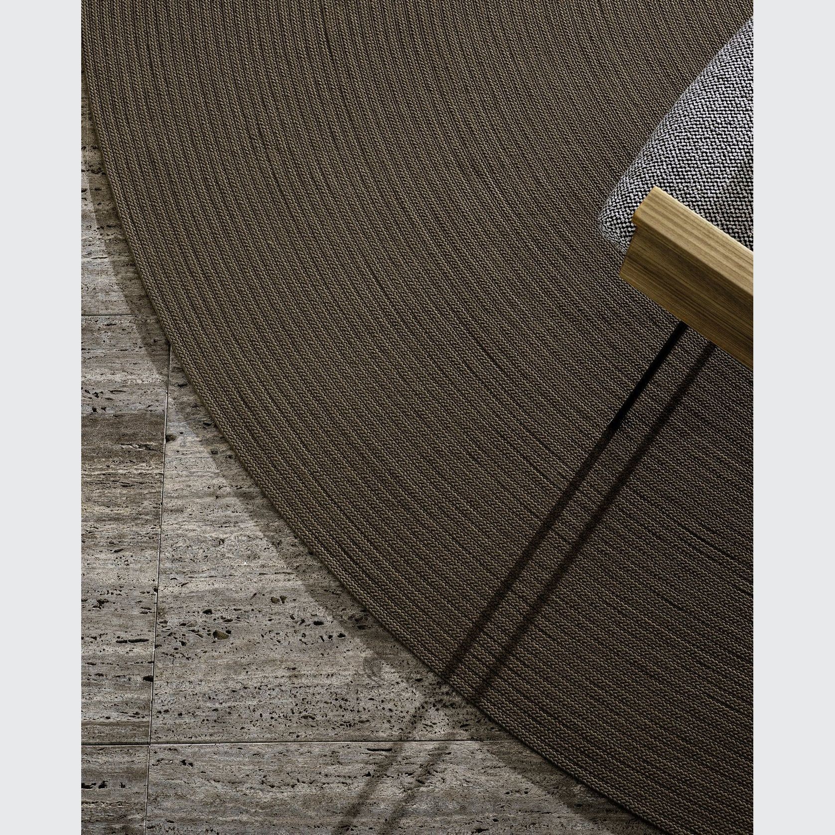 Avery by Minotti | ECC gallery detail image