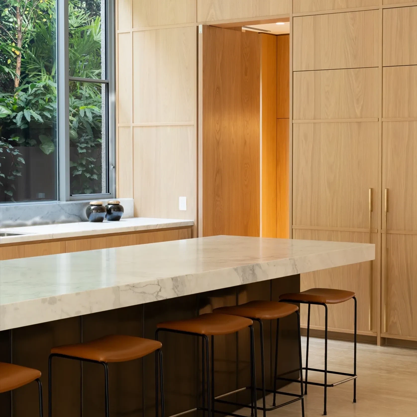 Calacatta Cremo Marble Benchtop gallery detail image
