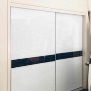 Acrylic Gloss White With Center Panel Sliding Door gallery detail image