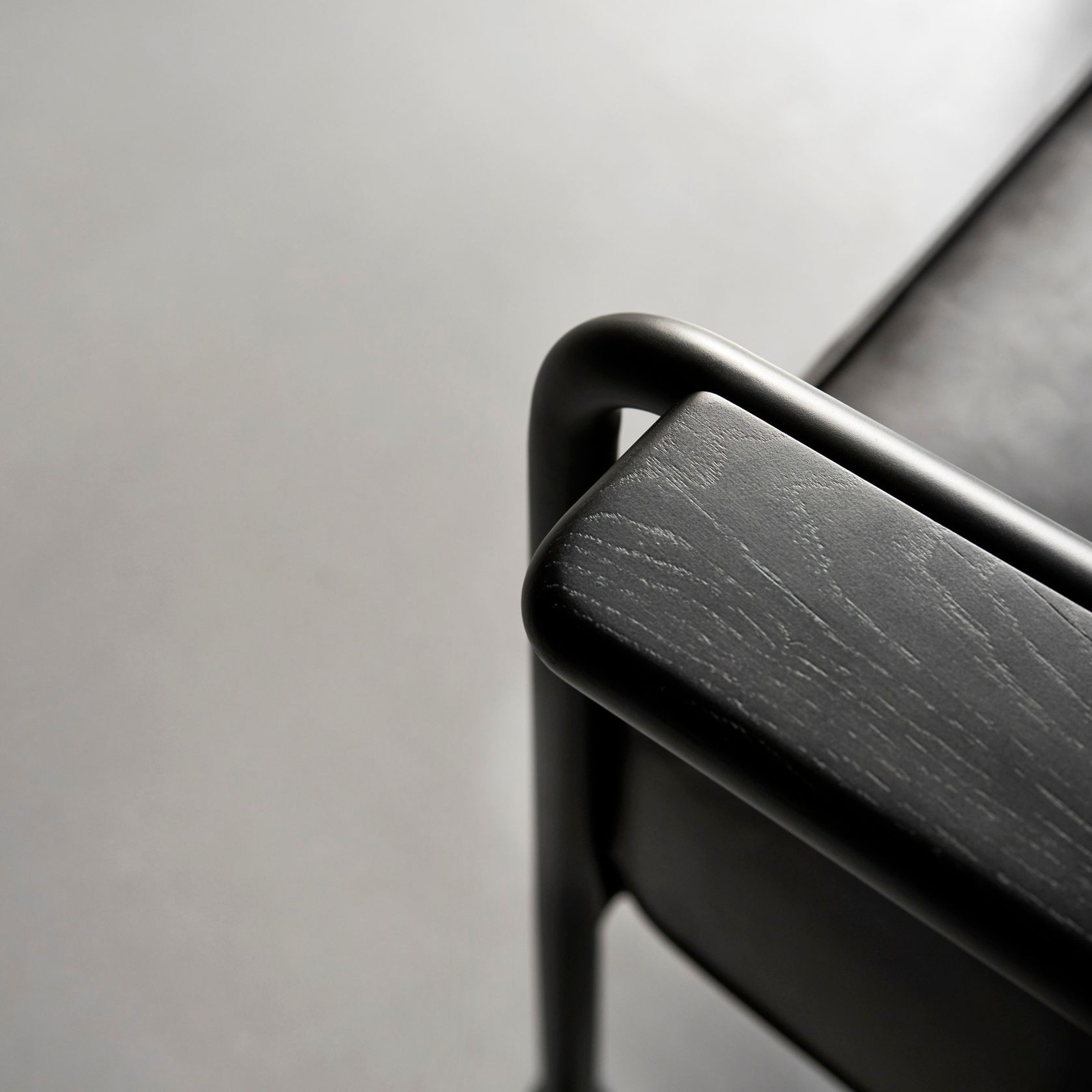 Aero Lounge Chair gallery detail image