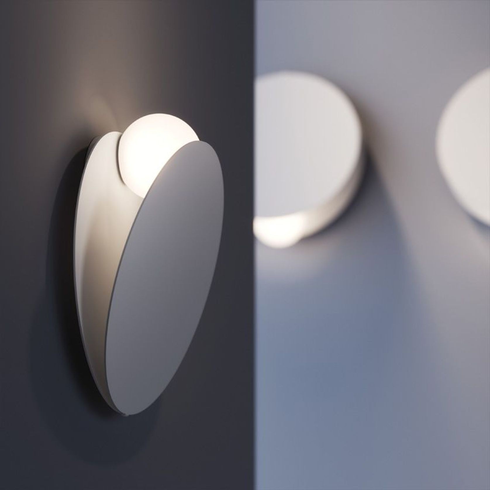 Akoya Wall Light gallery detail image