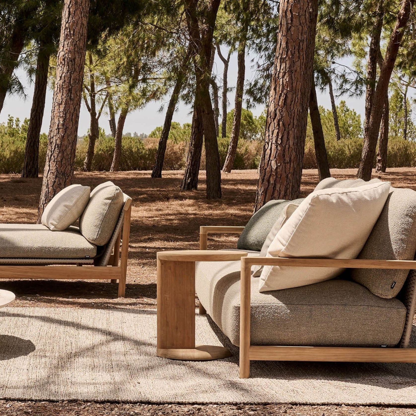 Amanu C Side Table gallery detail image