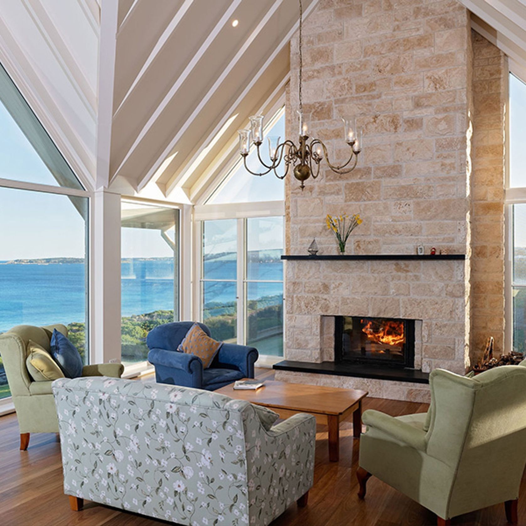 Timber | Shaped Windows gallery detail image