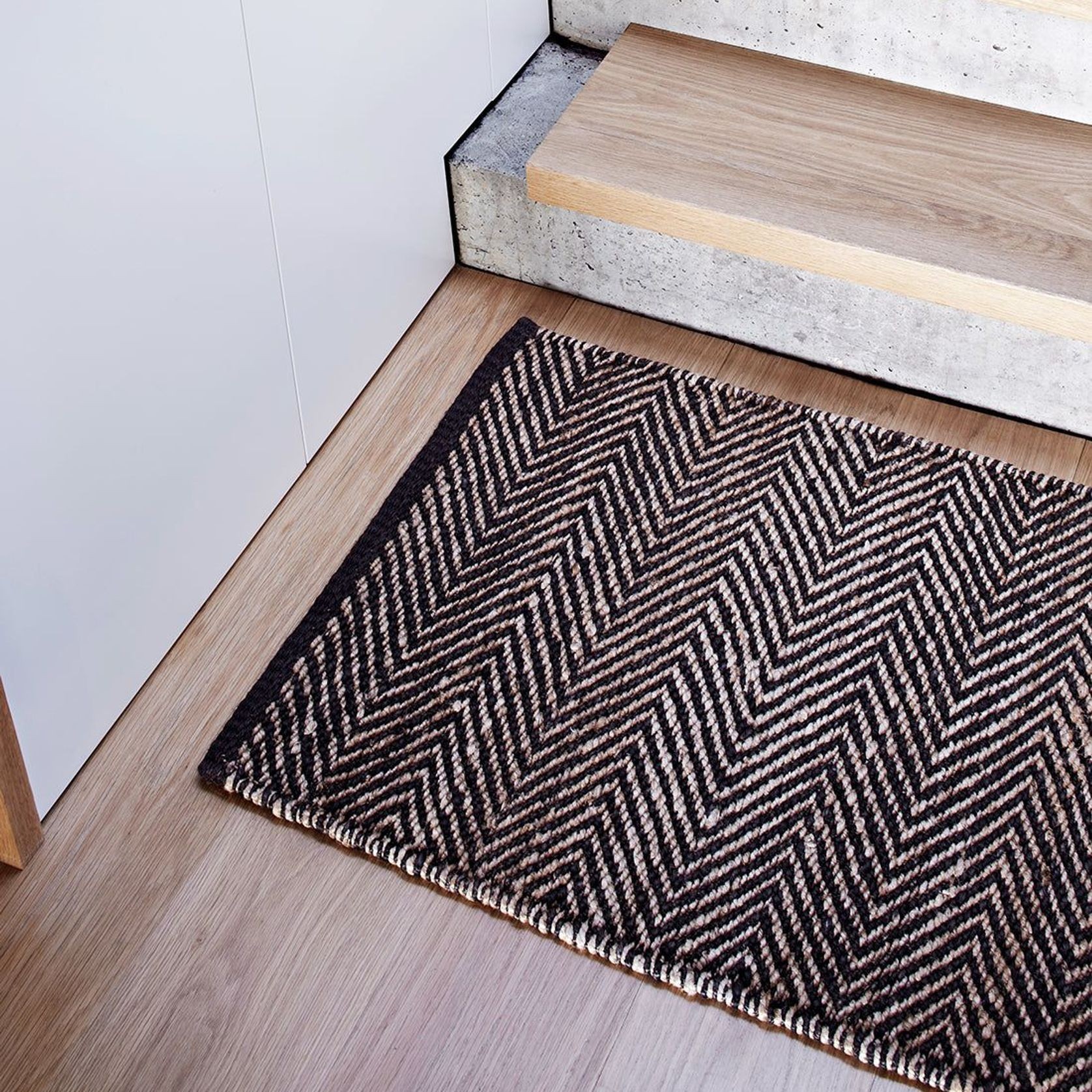 Armadillo Serengeti Nook Jute Rug gallery detail image