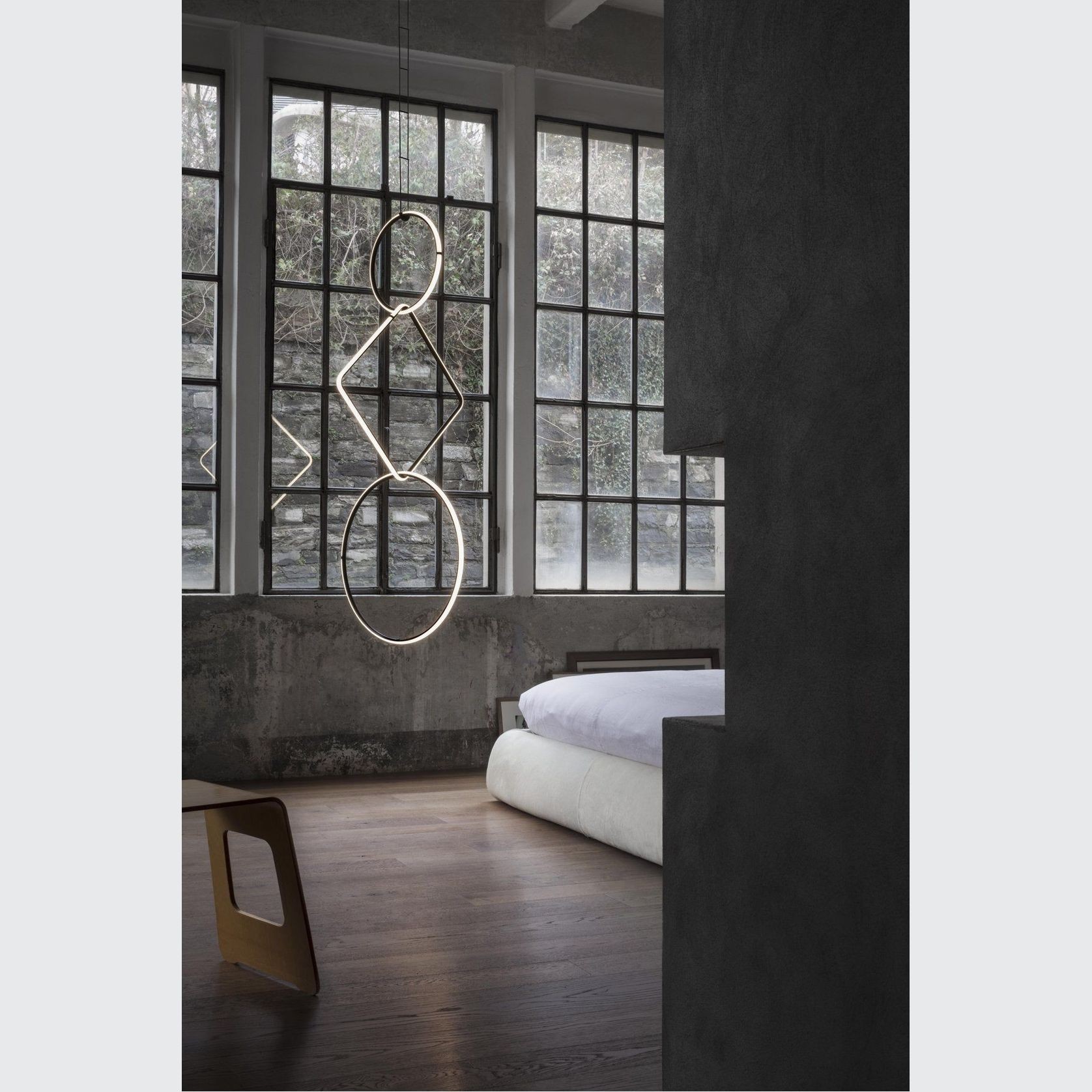 Arrangements Round Medium gallery detail image