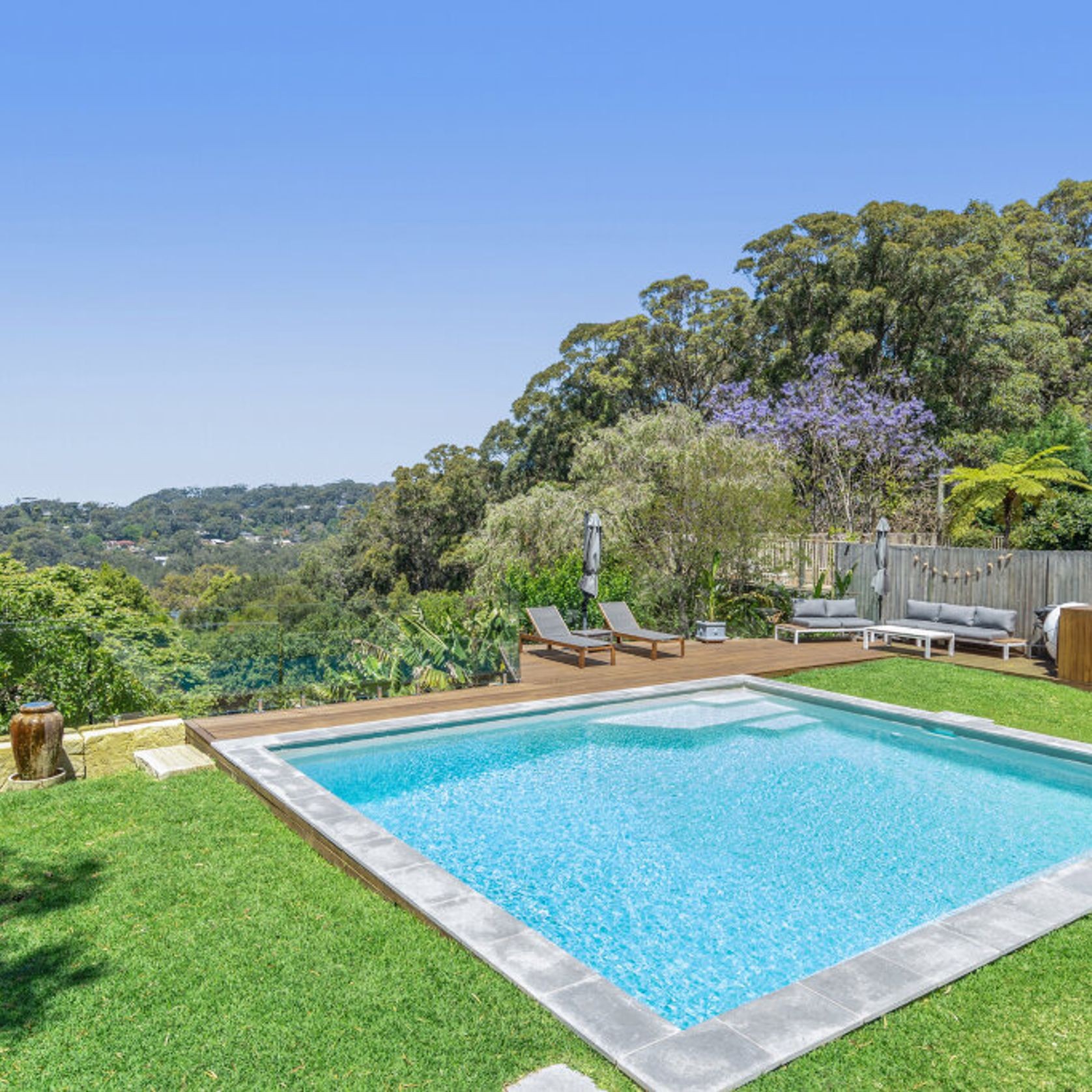 JEWELS 4 POOLS Original | Pearl gallery detail image