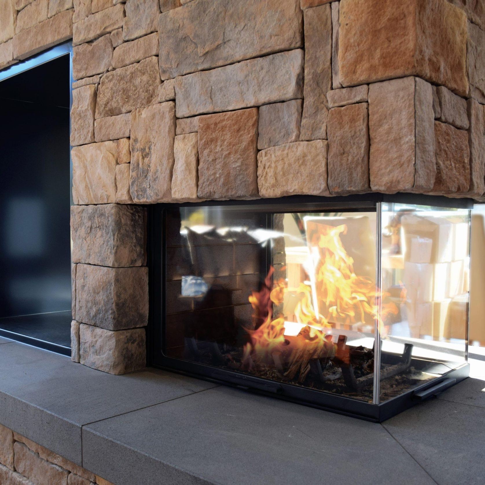 Axis EPI950 3 Sided Fireplace gallery detail image