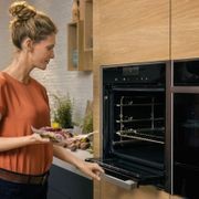 NEFF | Slide&Hide Oven with Steam gallery detail image