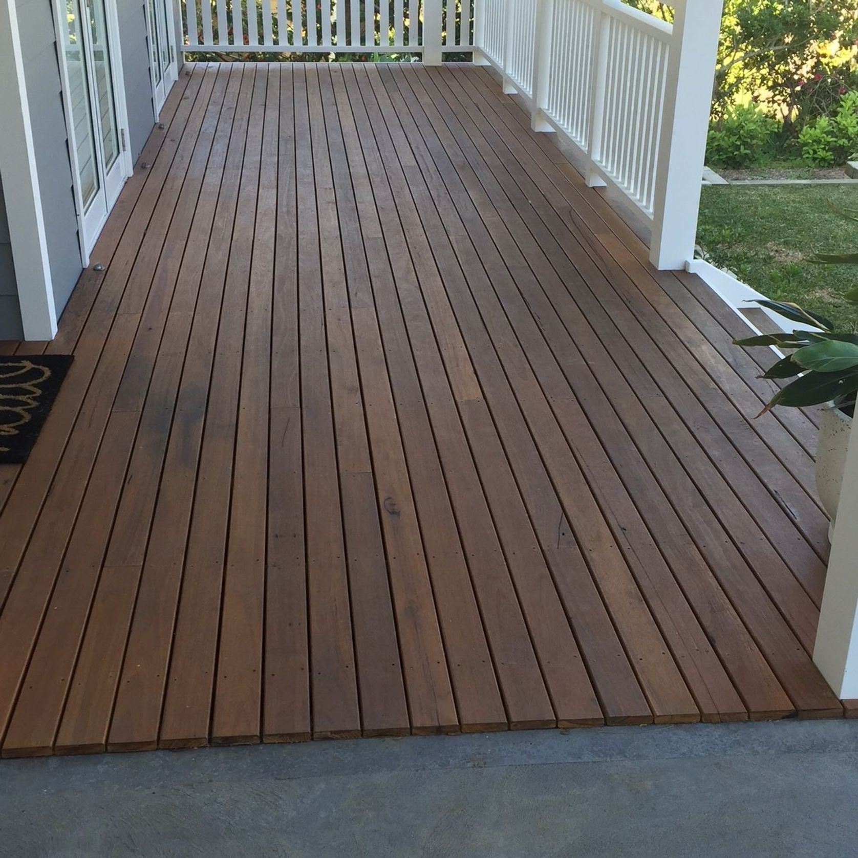 Hardwood Decking gallery detail image