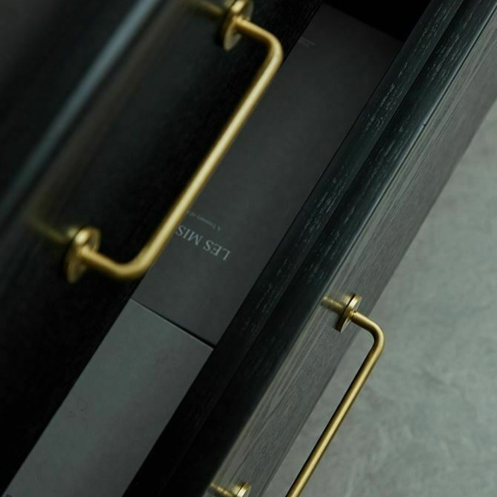 kitchen drawer handles whitehaven solid brass gallery detail image