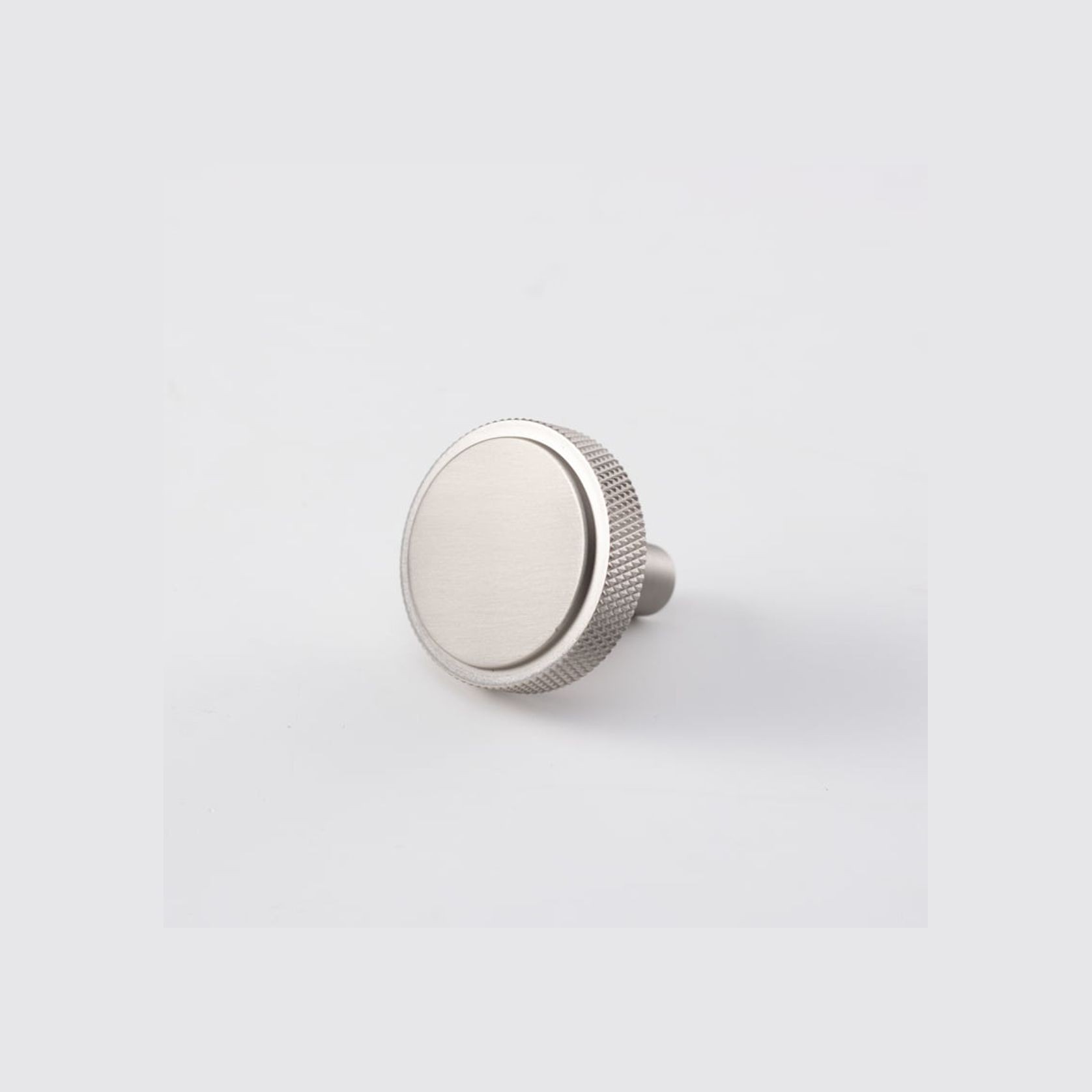 Kitchen drawer Knurled knobs round brass / nickel / black / antique Brass gallery detail image