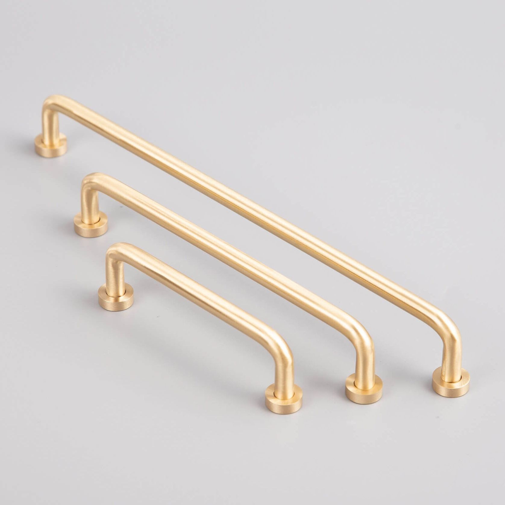 kitchen cabinet handles Dubbo solid brass gallery detail image