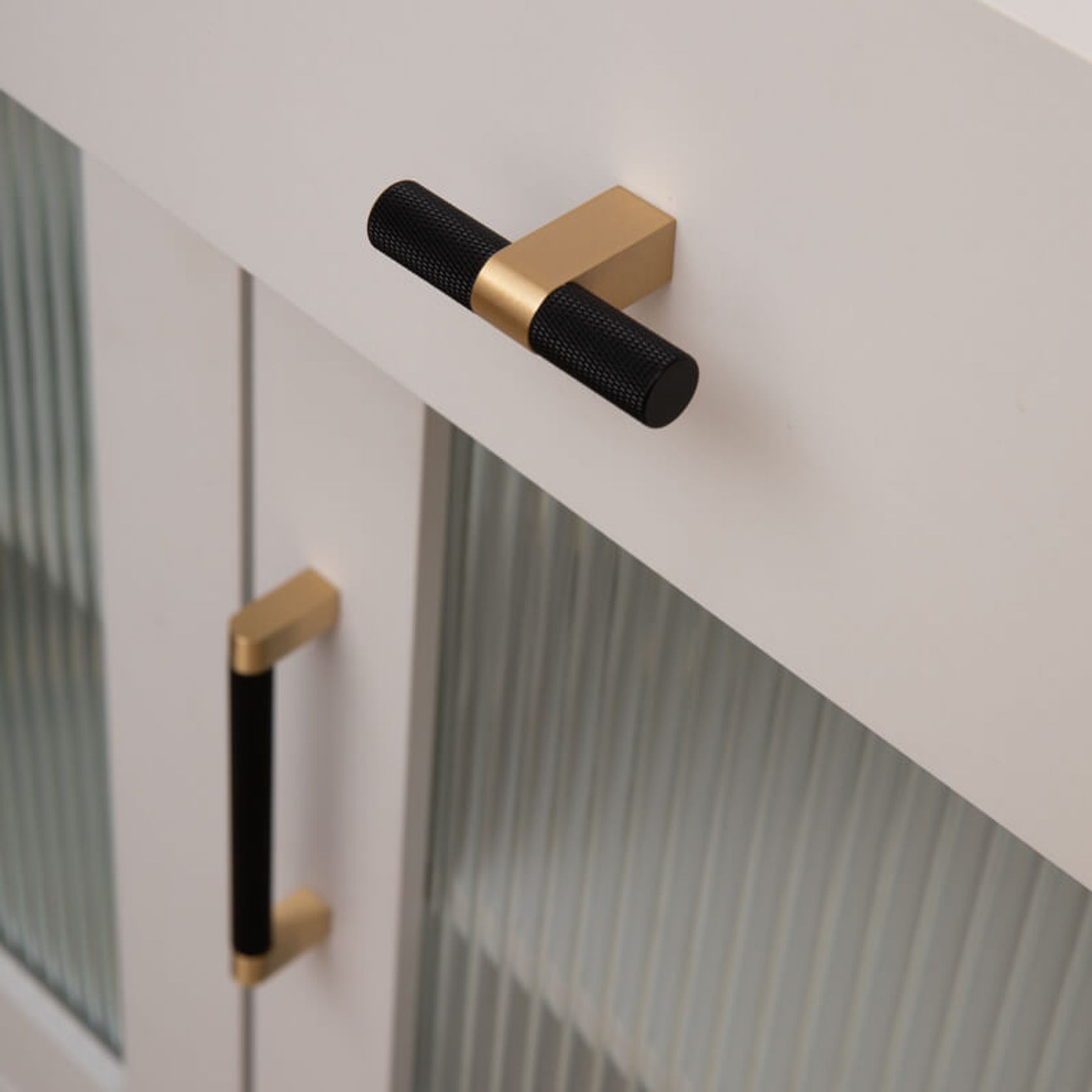 KT&CO Kitchen drawer handles matte black Brass Vaucluse gallery detail image