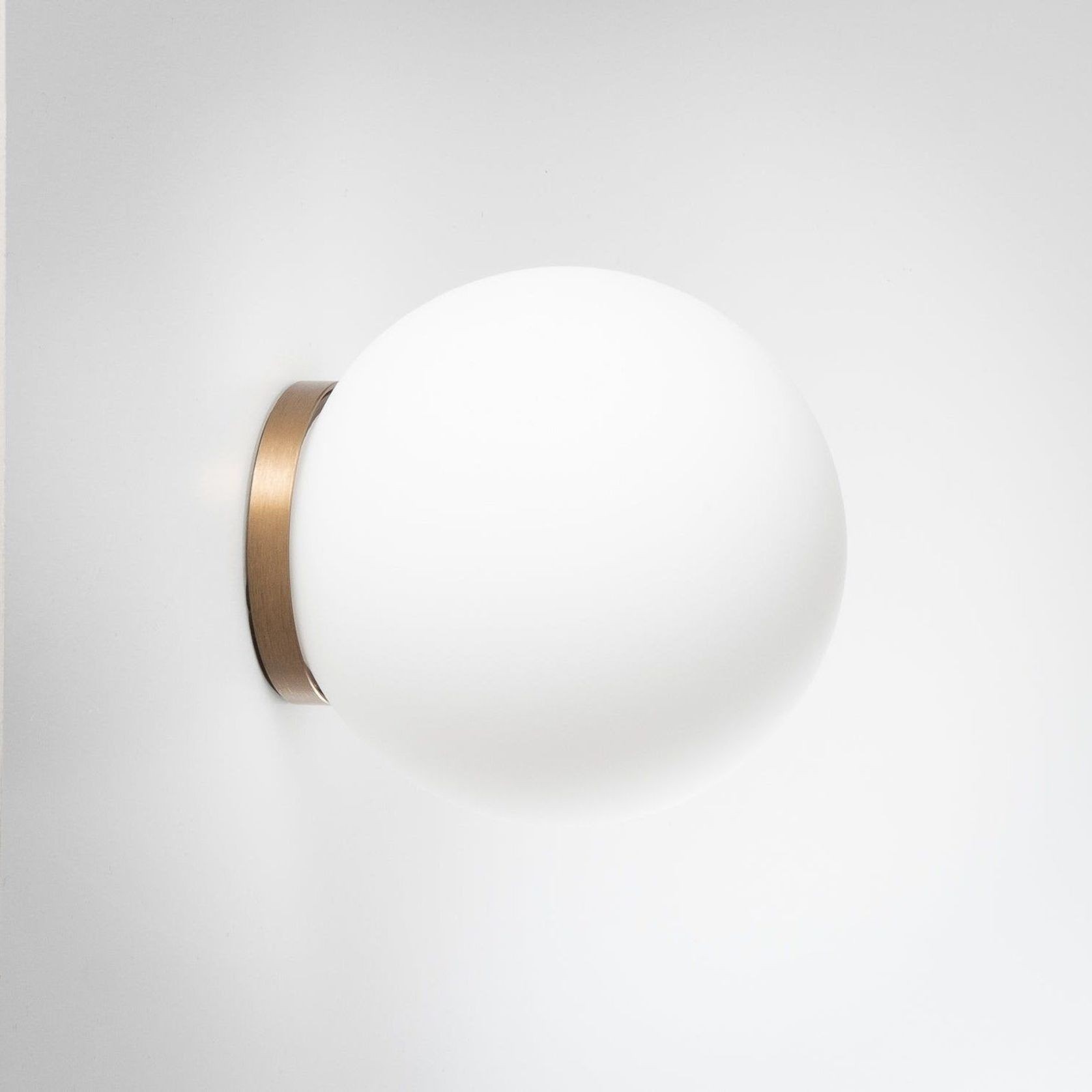 Bambino Wall/Ceiling Mount gallery detail image
