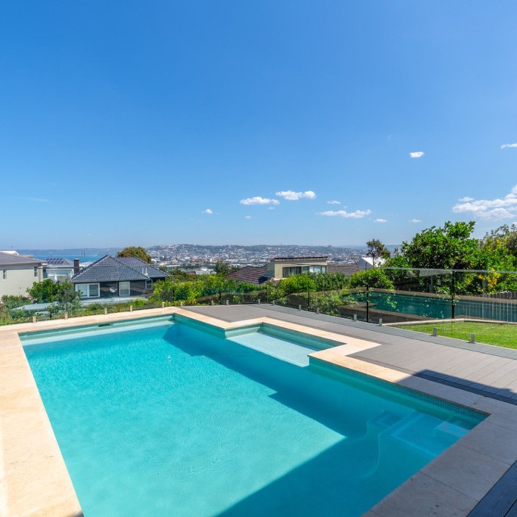 JEWELS 4 POOLS Original | Pearl gallery detail image