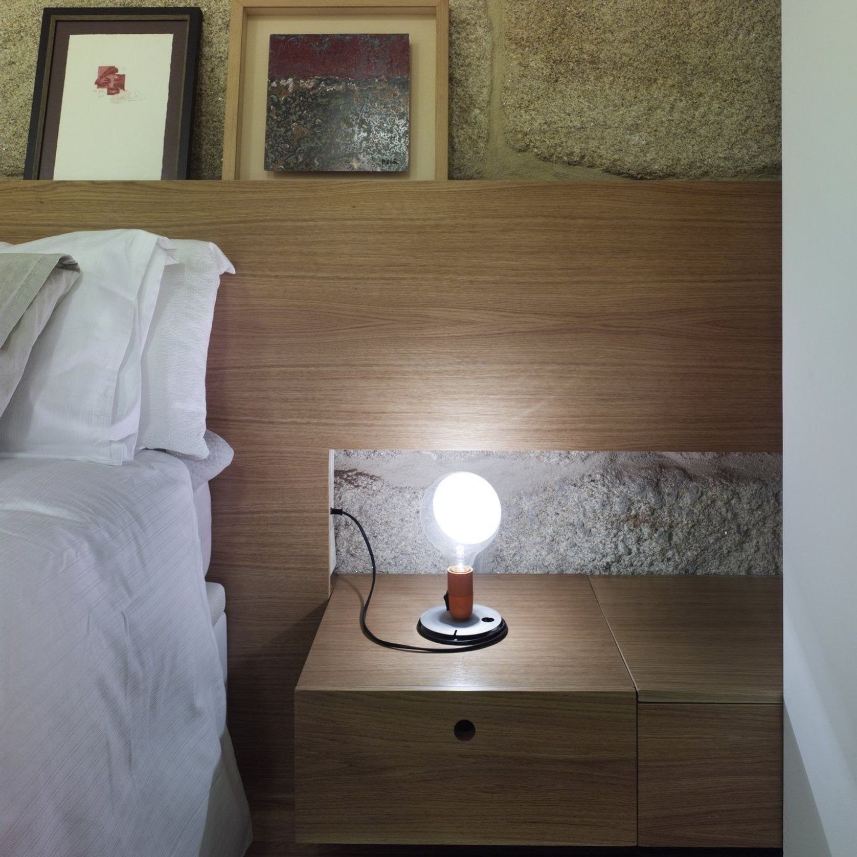 Lampadina gallery detail image