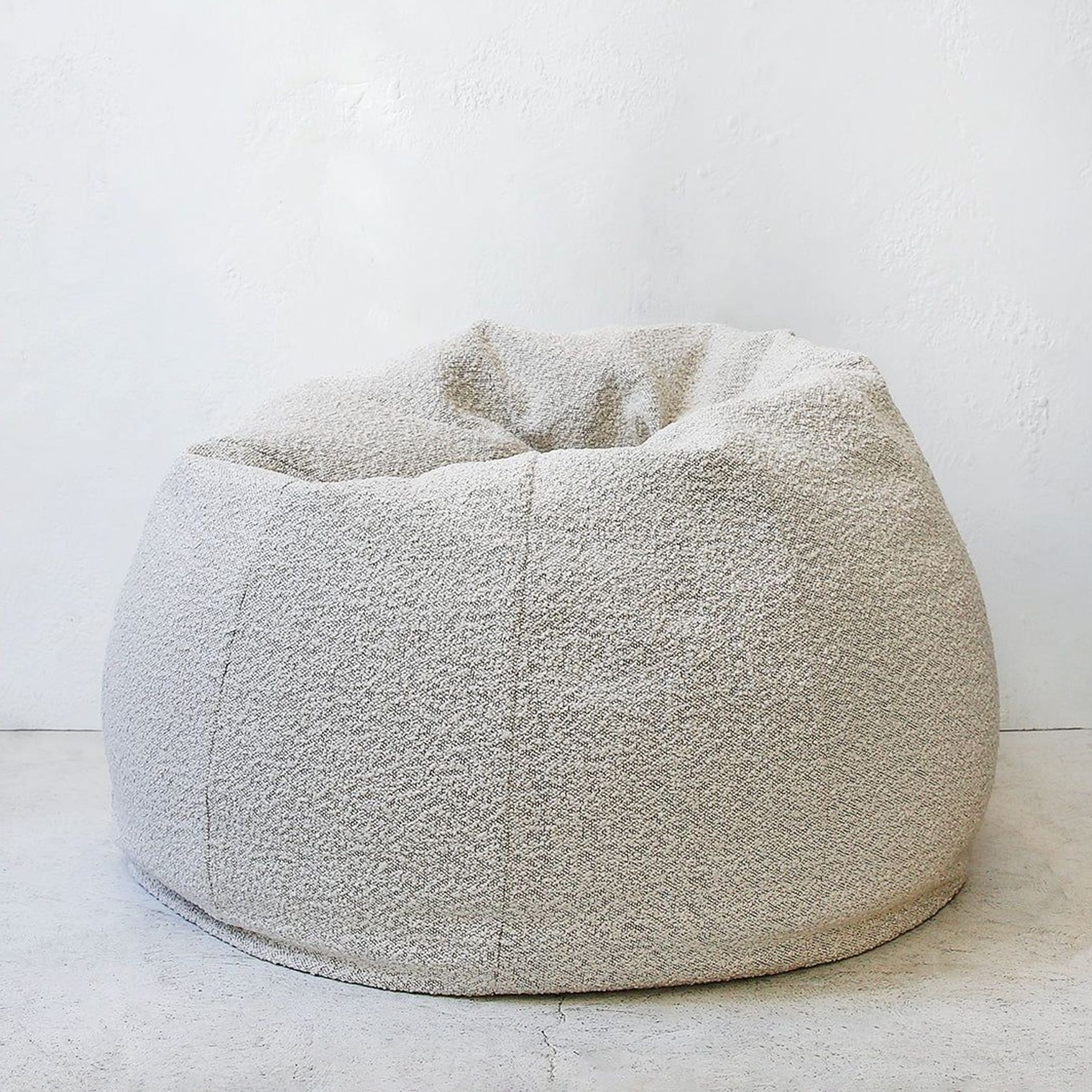 'Bodrum' Lounging Bag / Ovus Boucle Ecru gallery detail image