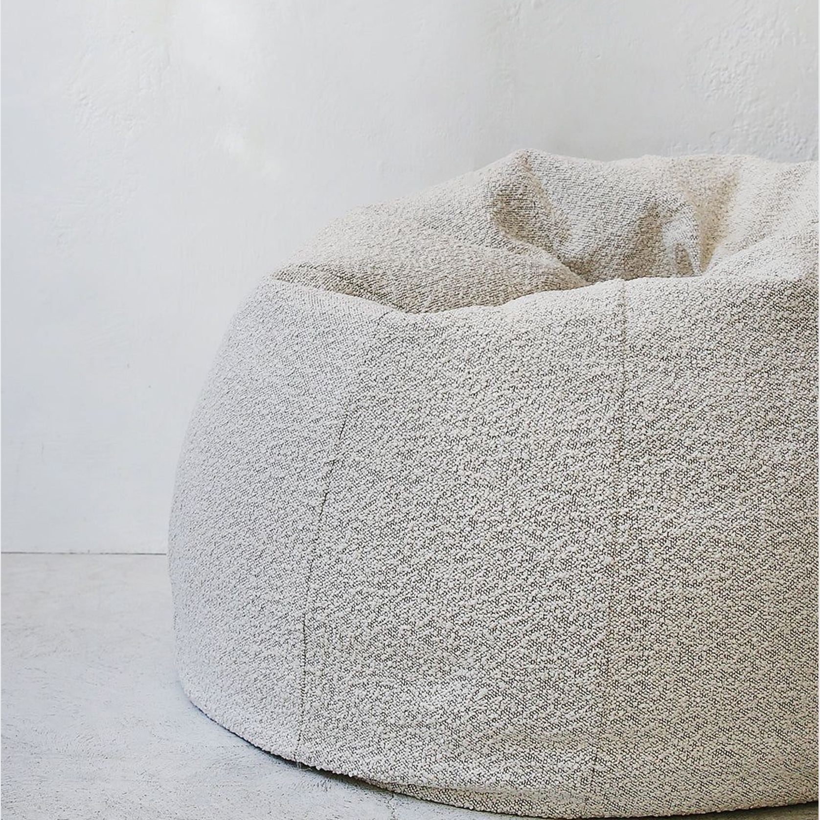 'Bodrum' Lounging Bag / Ovus Boucle Ecru gallery detail image