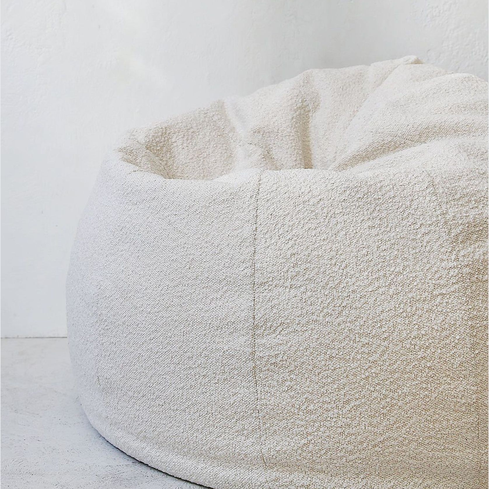 "Bodrum' Lounging Bag / Ovus Boucle Ivory gallery detail image