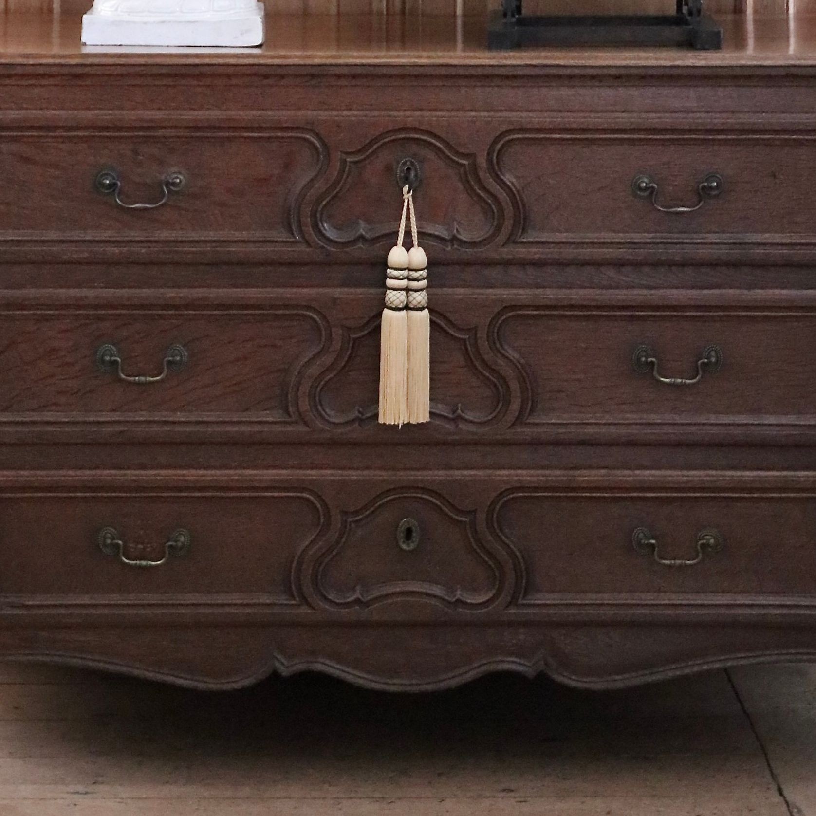 Louis XV Period Oak Chest Of Drawers gallery detail image
