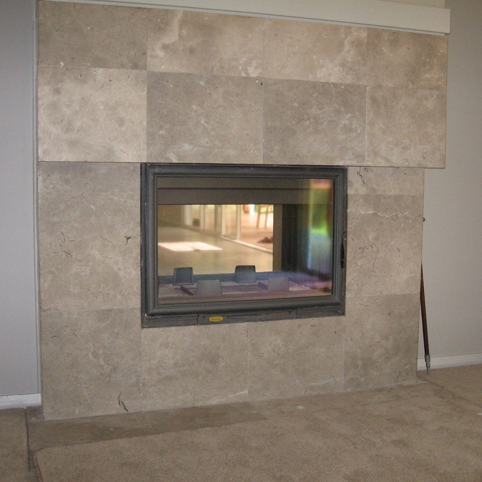 Cheminee Chazelles CDF800R Radiant Wood Fireplace gallery detail image
