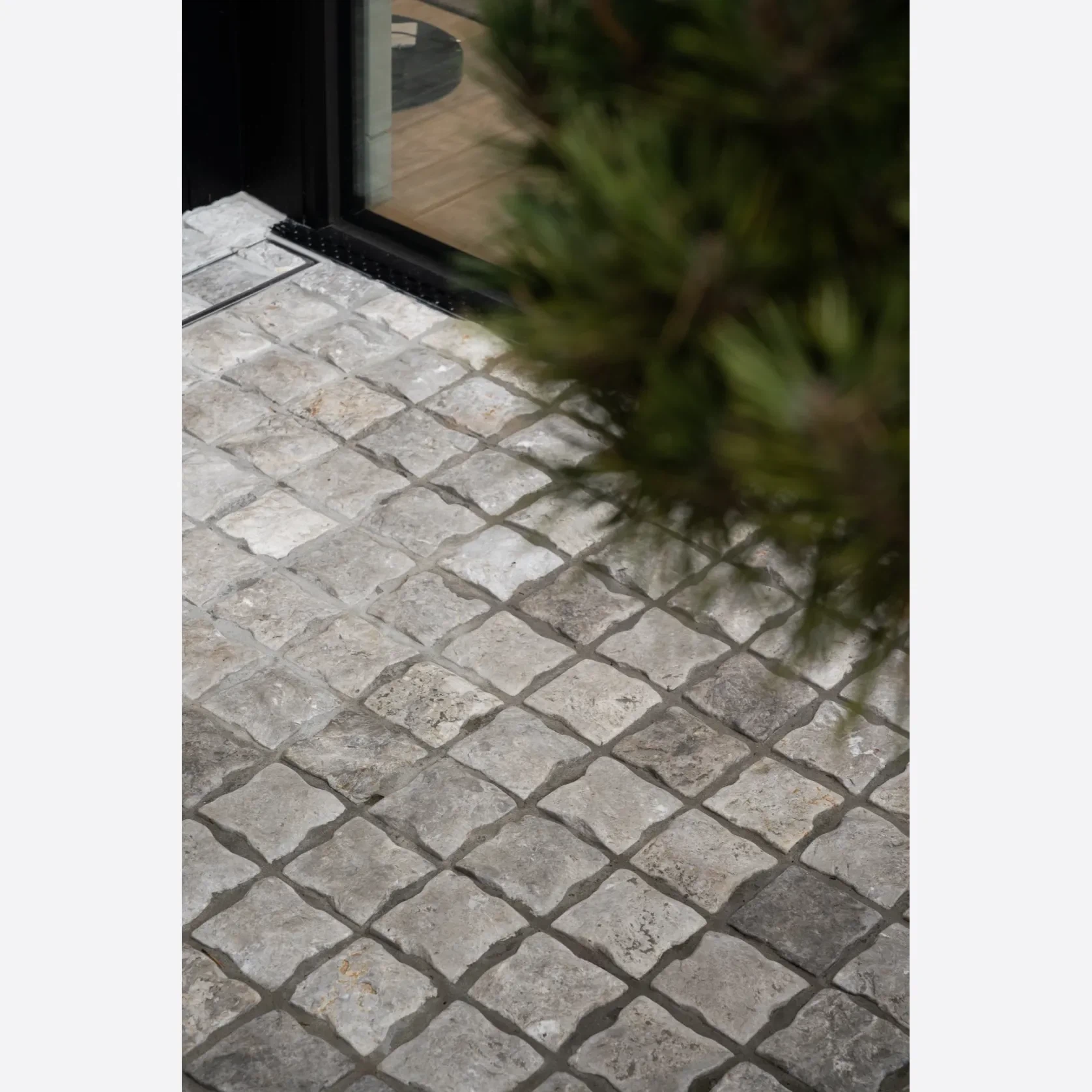 Tundra Grey Split Limestone Cobblestones gallery detail image