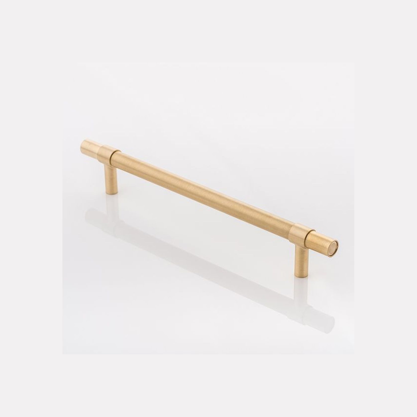 Joseph Giles - Montgomery Solid Brass Cabinet Handle gallery detail image