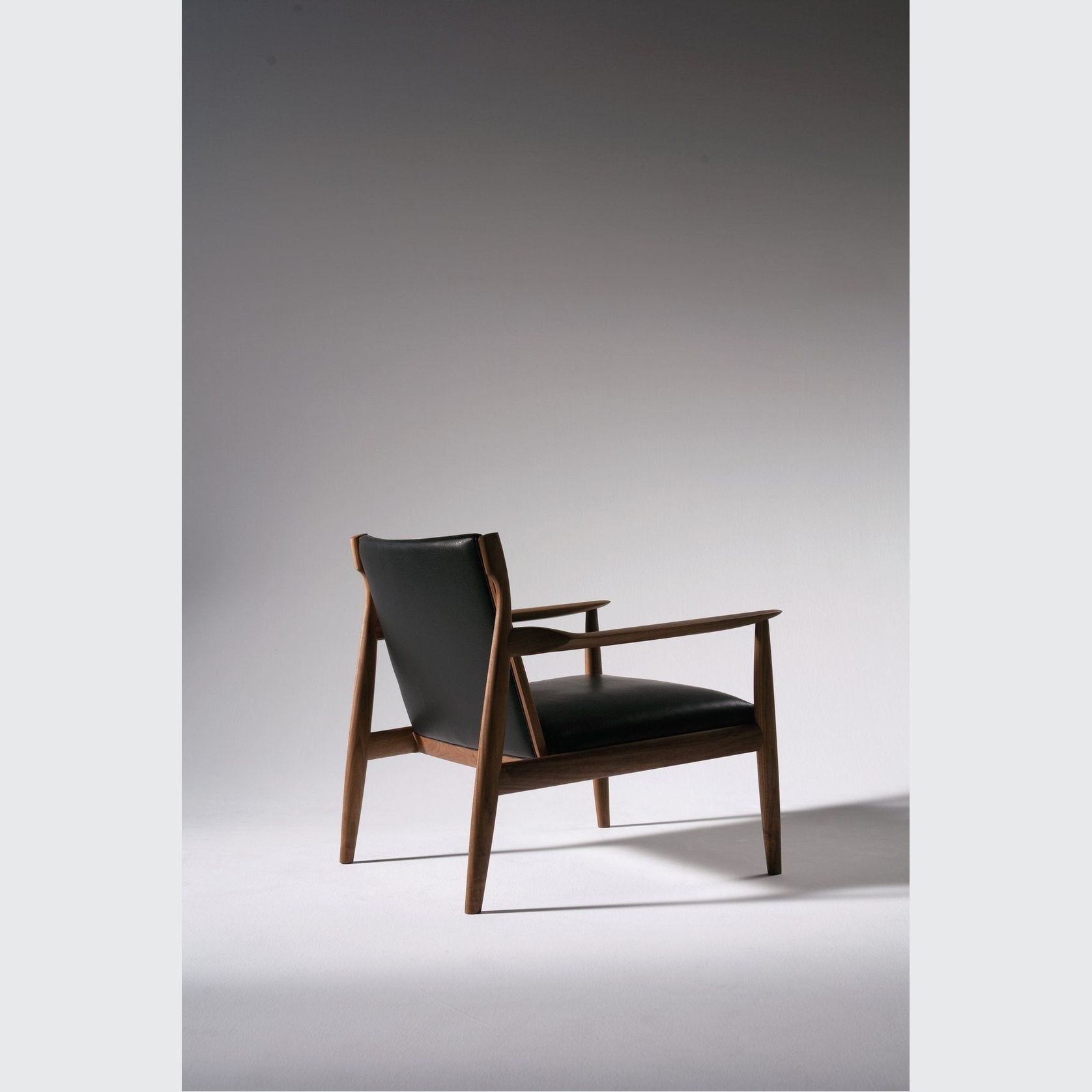 Claude Easy Chair by Ritzwell gallery detail image