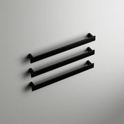 Como 650 Heated Towel Rail gallery detail image