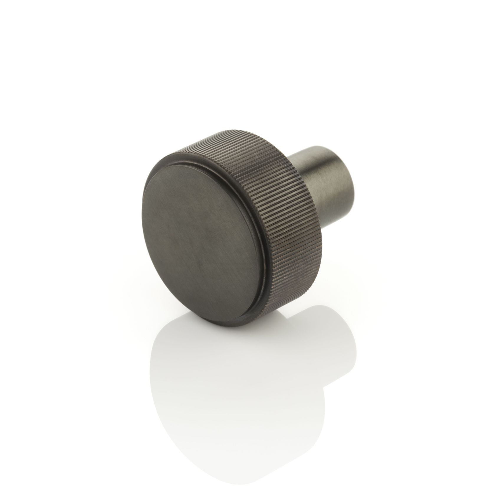 Linear Knurl Hardware gallery detail image