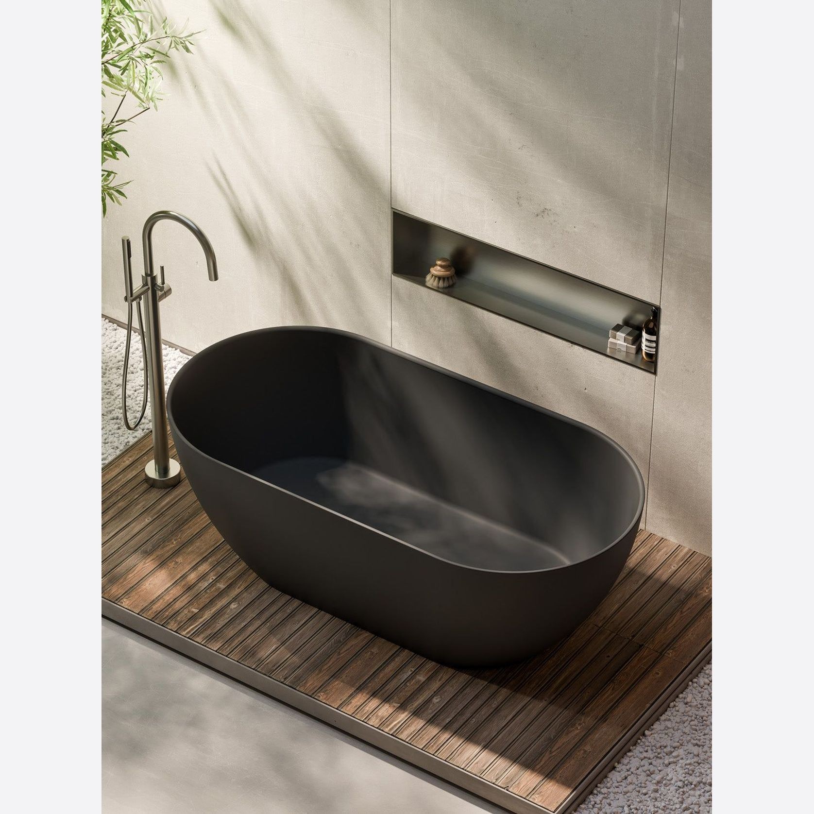 Villastone Halo 1500 Freestanding Bath gallery detail image