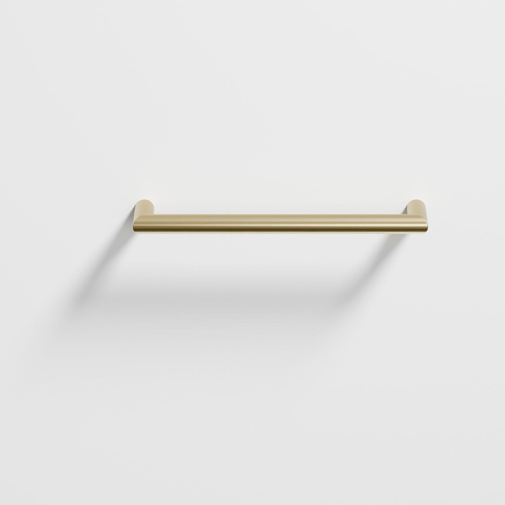 Arc Horizontal Heated Towel Rail 482mm gallery detail image