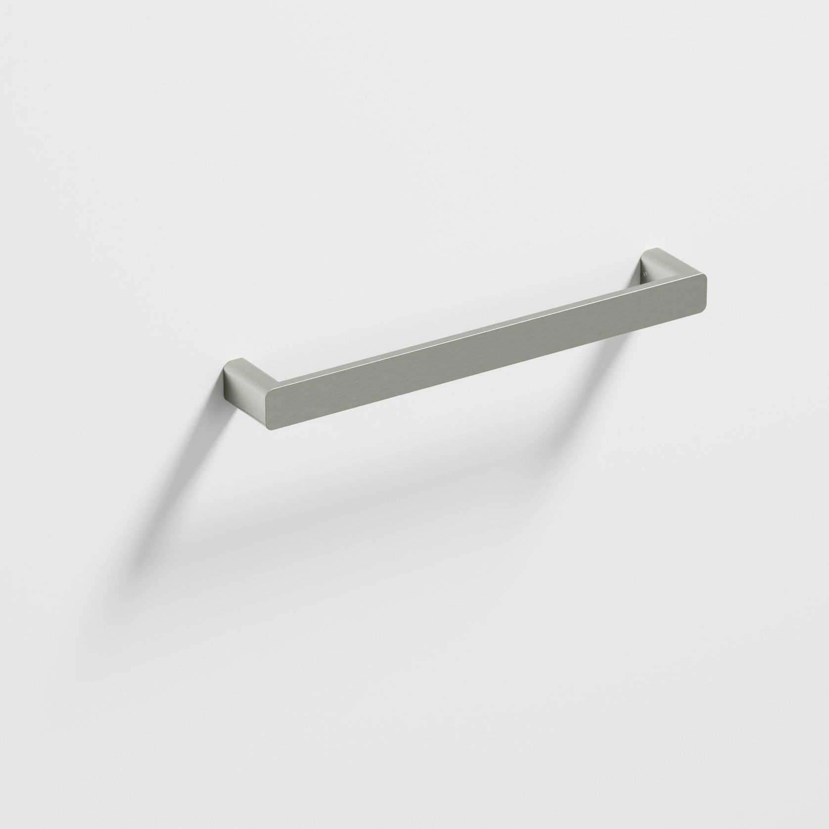 Lineare 475 Horizontal Heated Towel Rail gallery detail image