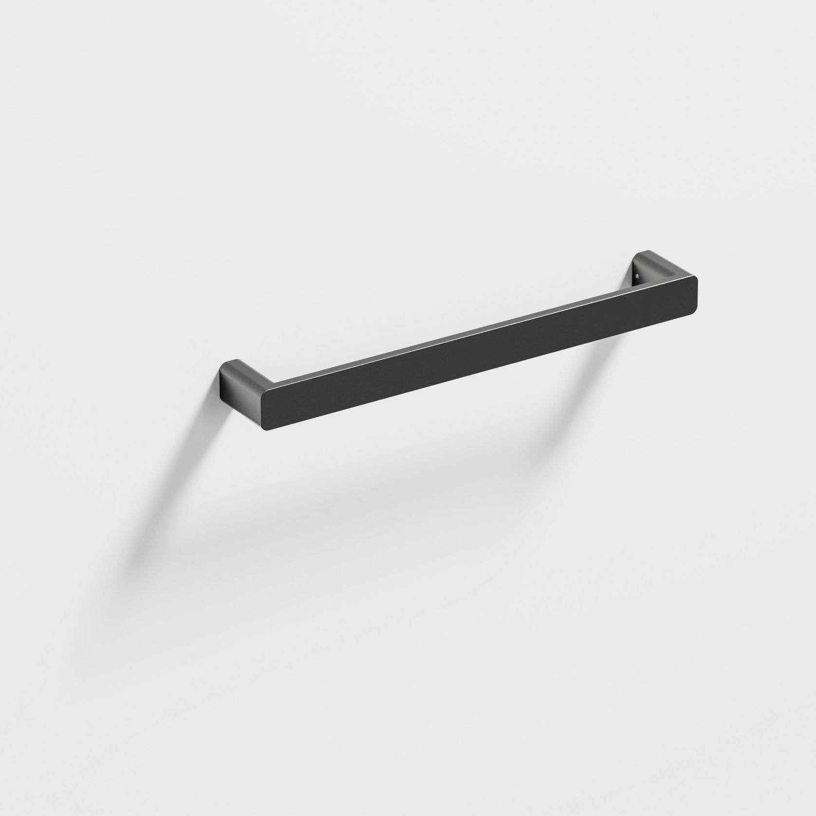 Lineare 475 Horizontal Heated Towel Rail gallery detail image