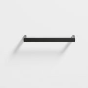 Lineare 475 Horizontal Heated Towel Rail gallery detail image