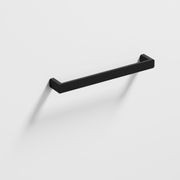 Lineare 475 Horizontal Heated Towel Rail gallery detail image