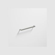 Lineare 625 Horizontal Heated Towel Rail gallery detail image