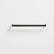 Lineare 825 Horizontal Heated Towel Rail gallery detail image