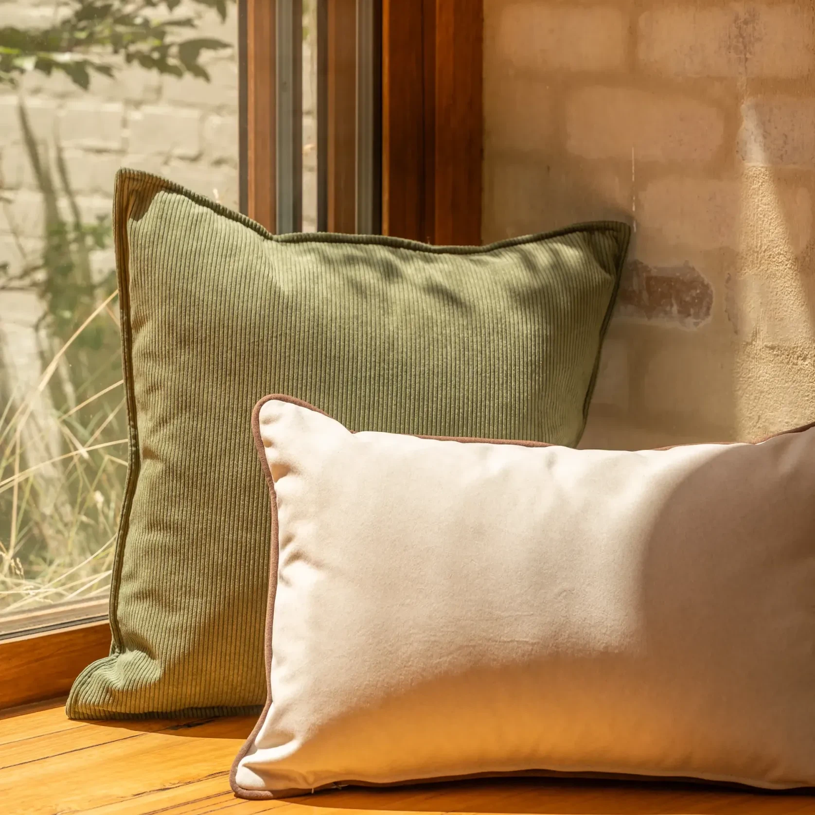Border Cushion 40cm x 60cm - Eden Ecru / Eden Java gallery detail image