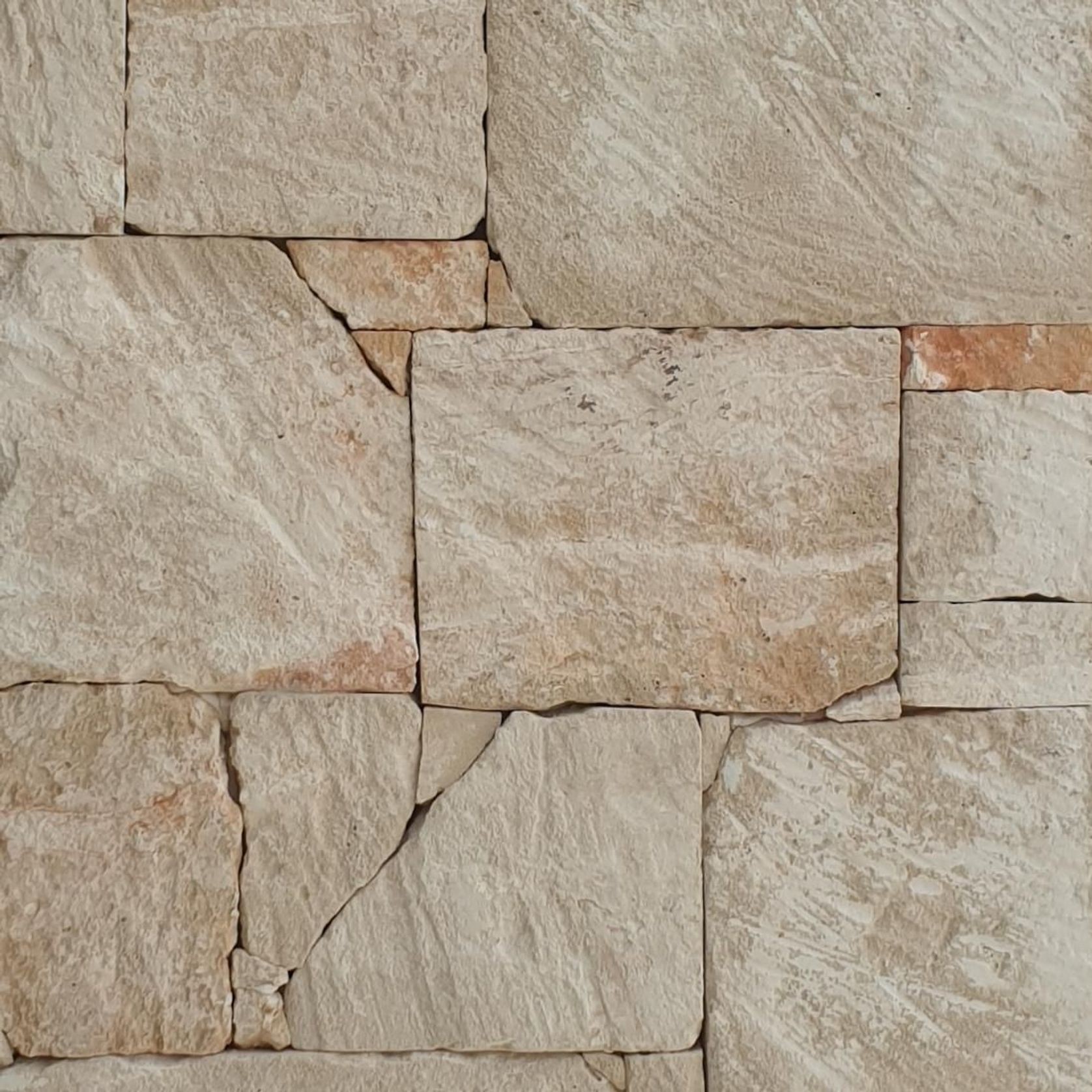 Cabarita Traditional Format Stone Facade gallery detail image