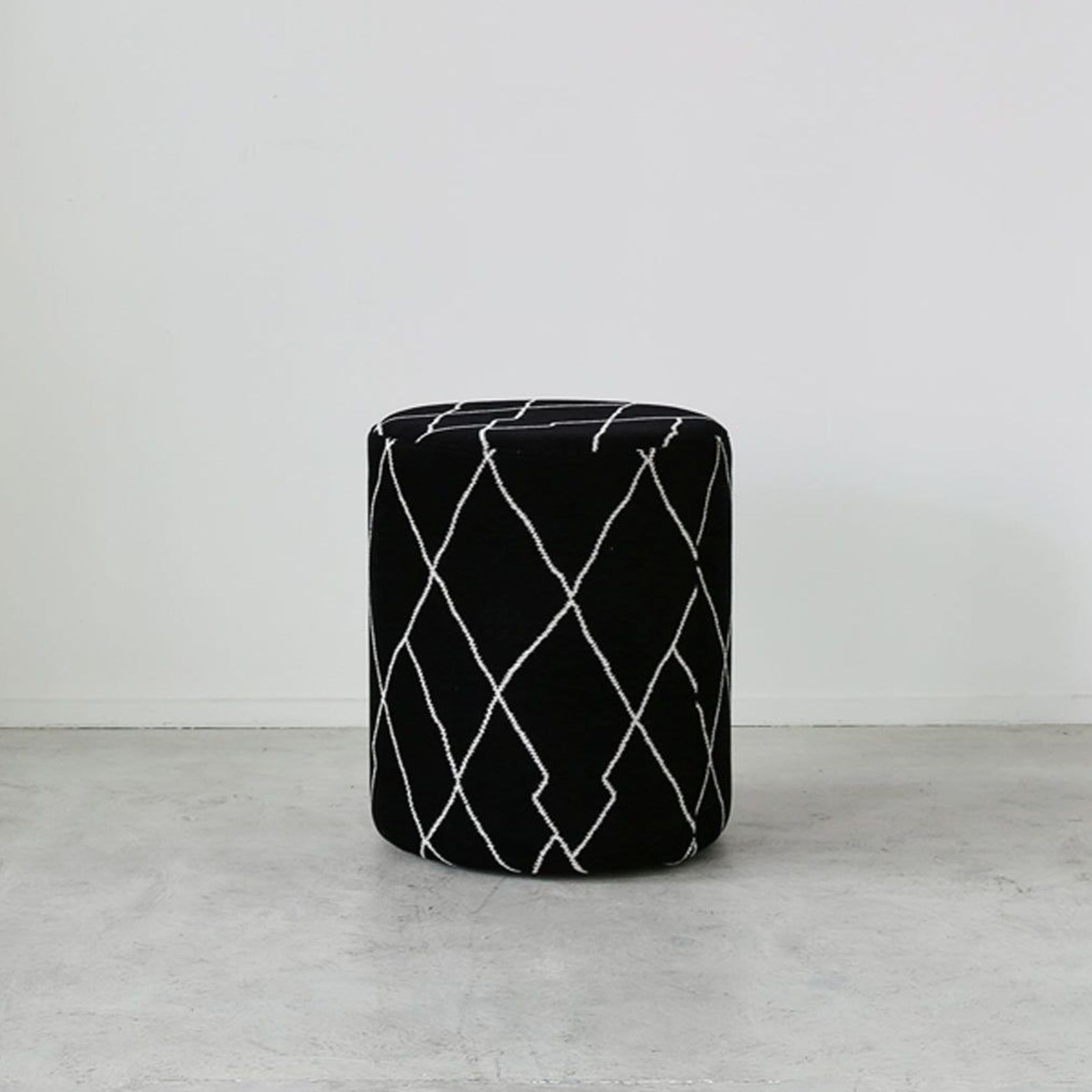 'Cabo' Ottoman / Black gallery detail image