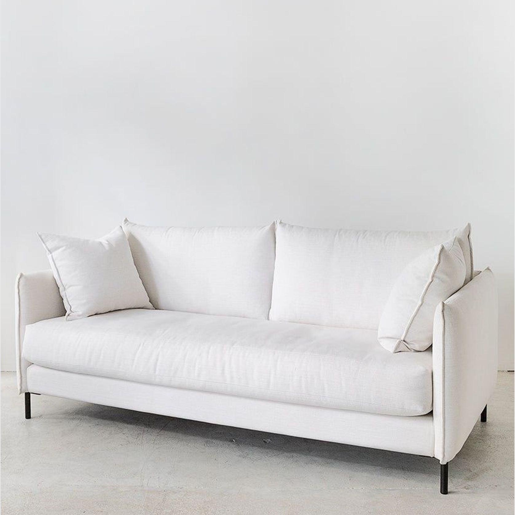 'Capri' Sofa / 2.5 Seater gallery detail image