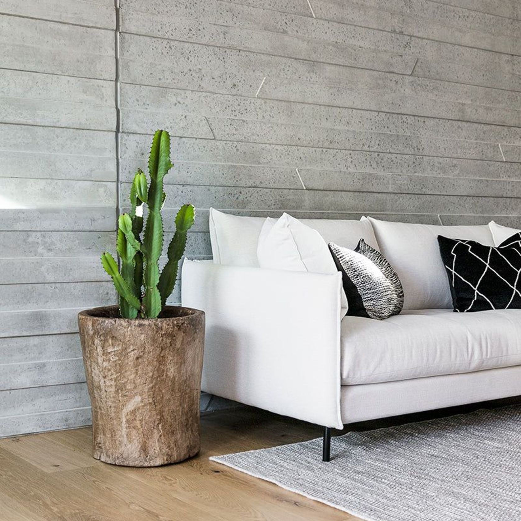 'Capri' Sofa / 2.5 Seater gallery detail image