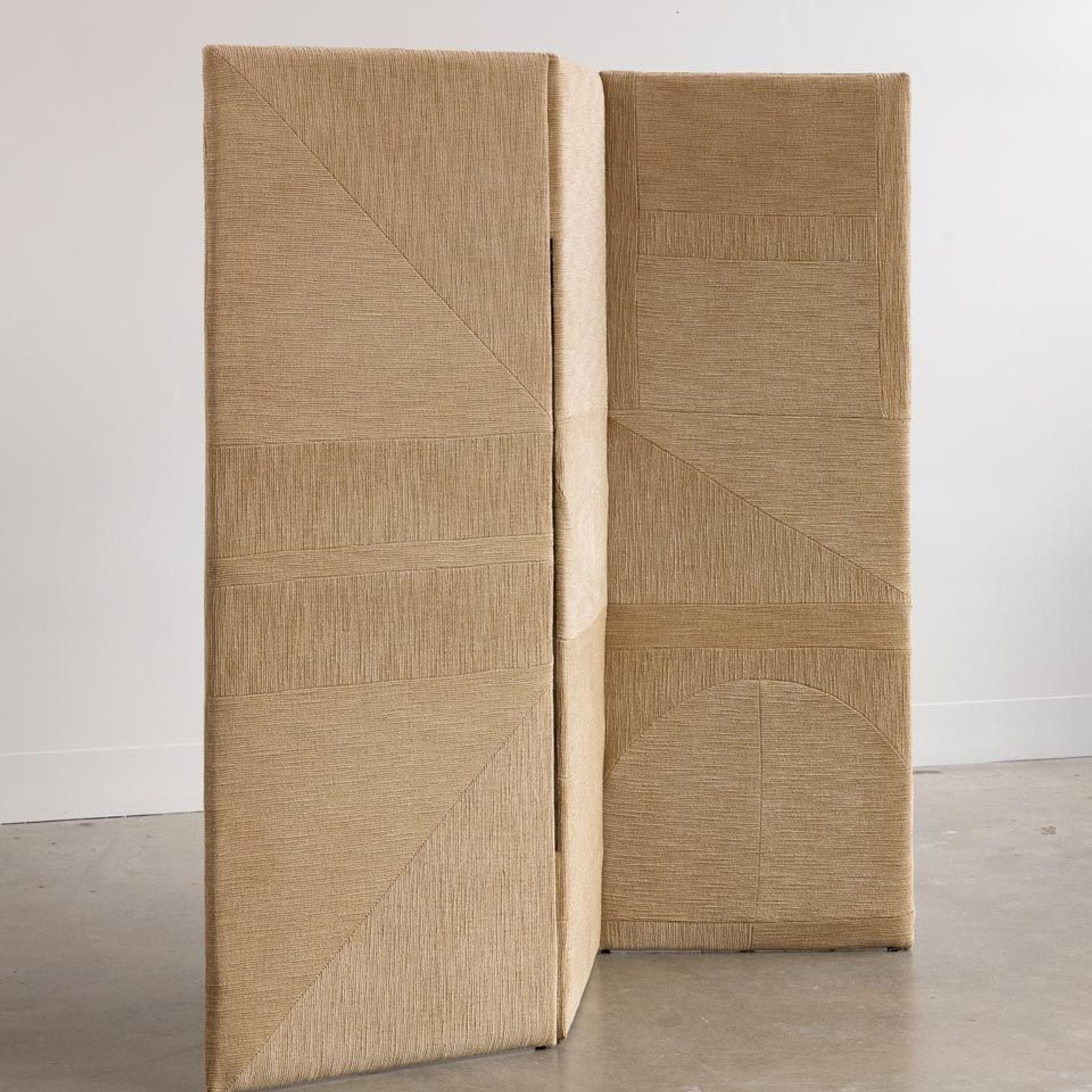 Charlie Screen gallery detail image