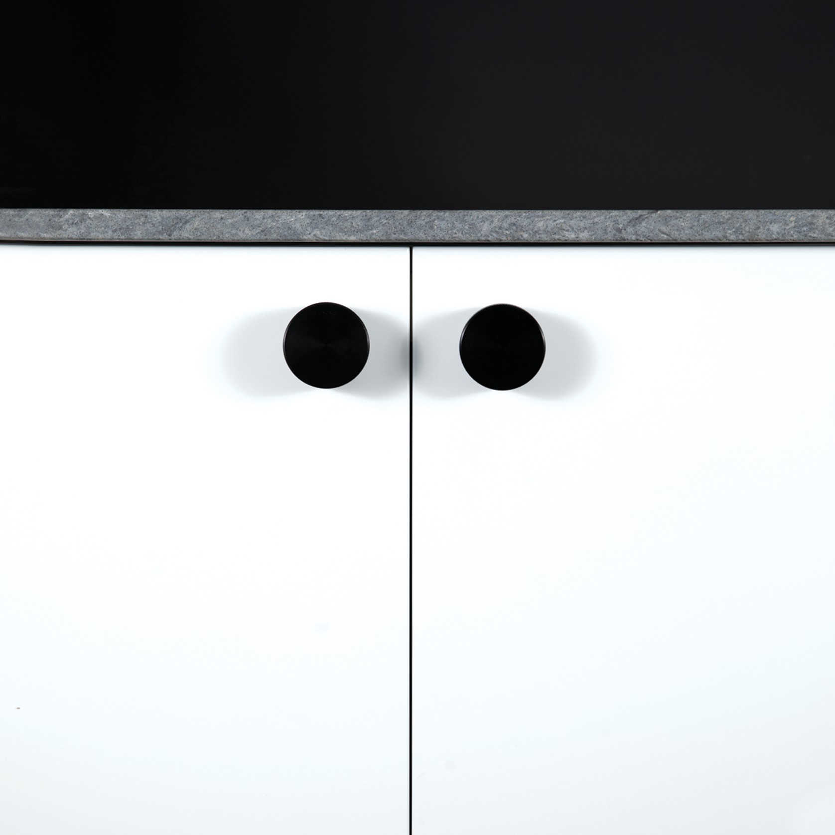 Momo Handles - Como Collection gallery detail image