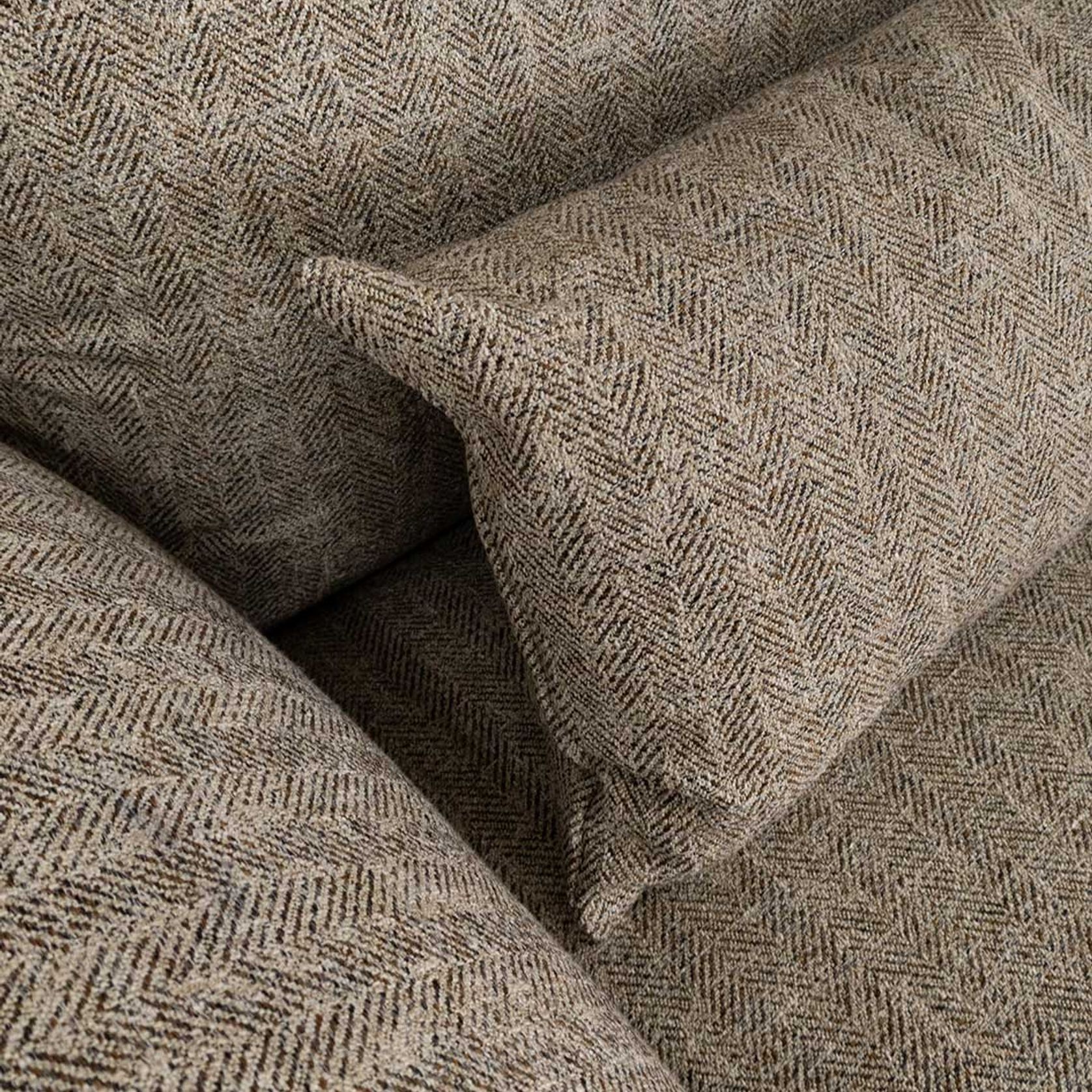 Comodo Sofa | Cedar gallery detail image