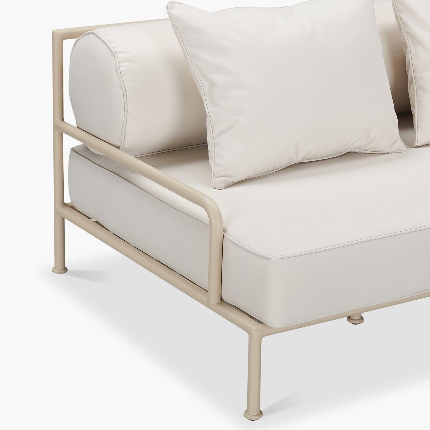 Outdoor Rowe Sofa gallery detail image